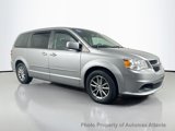 Used 2015 Dodge Grand Caravan SE image 3