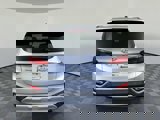 Used 2019 Hyundai Santa Fe SE image 4