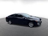 Used 2024 Chevrolet Malibu LT image 2