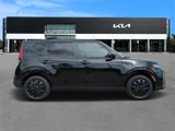 Certified 2022 Kia Soul LX image 3