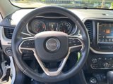 Used 2016 Jeep Cherokee Latitude image 2
