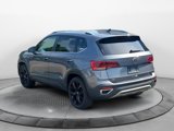 Certified 2022 Volkswagen Taos SE w/ IQ.Drive SE Package image 5