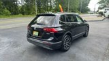 Used 2021 Volkswagen Tiguan SEL image 5