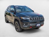 Used 2024 Jeep Compass Trailhawk image 4