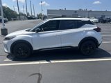 Used 2024 Nissan Kicks SR image 2