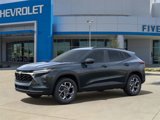 New 2025 Chevrolet Trax LT image 2
