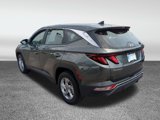 Certified 2023 Hyundai Tucson SE image 5