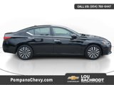 Used 2023 Nissan Altima 2.5 SV image 2