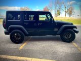 Used 2018 Jeep Wrangler Unlimited Sport S image 6