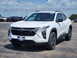 New 2025 Chevrolet Trax RS w/ Sunroof Package image 2