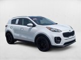 Used 2017 Kia Sportage EX w/ EX Premium Package image 3