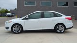 Used 2017 Ford Focus SE image 2