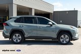 Used 2022 Toyota RAV4 XLE image 4