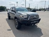 Used 2017 Toyota Tacoma TRD Off-Road image 6