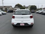 New 2025 Hyundai Venue SEL image 4