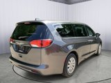 Used 2020 Chrysler Voyager L image 4