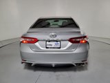 Used 2018 Toyota Camry SE w/ Moonroof Package image 5