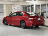 Used 2019 Toyota Camry SE image 3