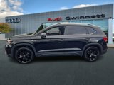 Used 2022 Volkswagen Taos SE w/ Panoramic Sunroof Package image 2