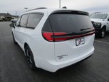 New 2024 Chrysler Pacifica Touring-L w/ S Appearance Package image 4