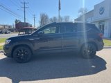 Certified 2022 Volkswagen Taos SE w/ IQ.Drive SE Package image 3