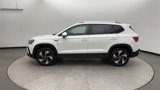 Certified 2024 Volkswagen Taos SE image 5