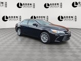 Used 2017 Toyota Camry LE image 3
