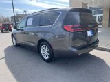 Used 2022 Chrysler Pacifica Touring-L image 2