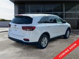 Used 2019 Kia Sorento LX image 4