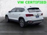 Certified 2022 Volkswagen Taos SE w/ Driver Assistance Package image 5