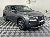Used 2023 Nissan Rogue SV image 2