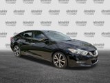 Used 2017 Nissan Maxima Platinum image 2