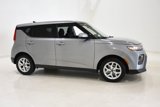 Used 2022 Kia Soul LX w/ Technology Package image 3