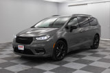 Used 2023 Chrysler Pacifica Limited w/ S Appearance Package image 6