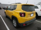 Used 2017 Jeep Renegade Latitude image 5