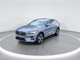 Used 2023 Volvo XC60 B5 Plus w/ Climate Package image 3