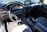 Used 2022 Ford Escape SE w/ SE Sport Appearance Package image 2