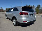 Used 2019 Kia Sorento L image 2