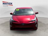 Used 2016 Toyota Prius Three Touring image 2