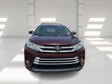 Used 2017 Toyota Highlander XLE image 2