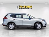 Used 2017 Nissan Rogue S image 3