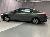 New 2025 Hyundai Elantra SE image 4