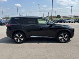Used 2021 Nissan Rogue Platinum image 6