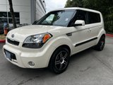 Used 2011 Kia Soul ! image 3