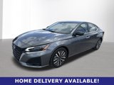 Used 2025 Nissan Altima 2.5 SV image 3