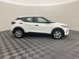 New 2025 Nissan Kicks Play S image 5