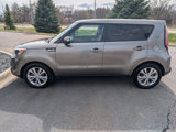 Used 2016 Kia Soul + image 6