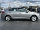 Used 2021 Hyundai Accent SEL image 4
