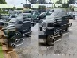 Used 2017 GMC Yukon Denali image 2