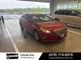 Used 2017 Hyundai Sonata SE image 2